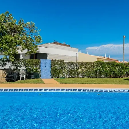 Akisol Cross Apartament
